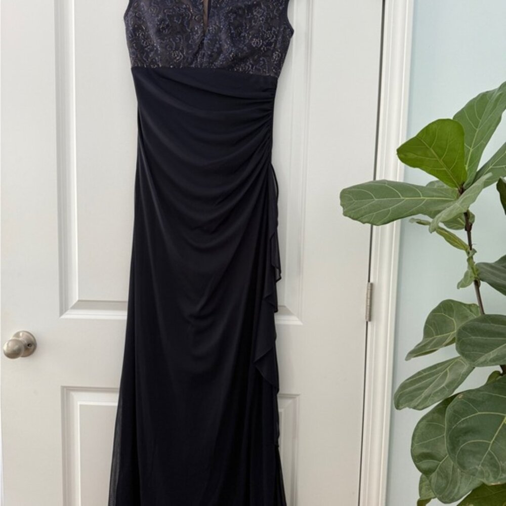 Betsy & Adam Black Ruched Maxi Gown V-Neck Sleeveless